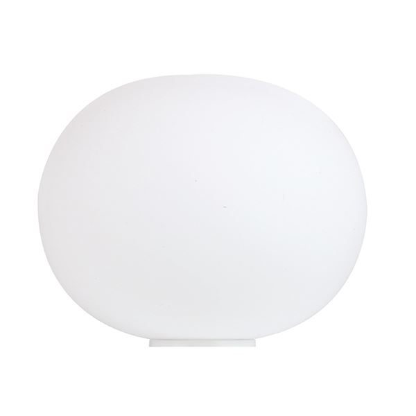 En glo bold eller blot en lampe?